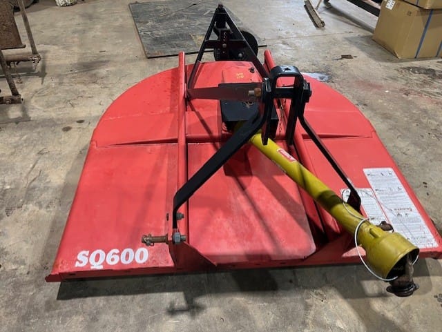 BUSH HOG SQ600