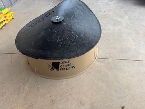 DIXIE CLASSIC FEEDER